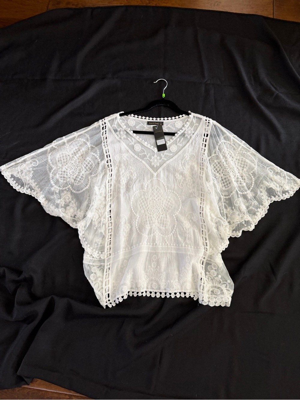 Lace Crochet V-Neck Tunic Top - White